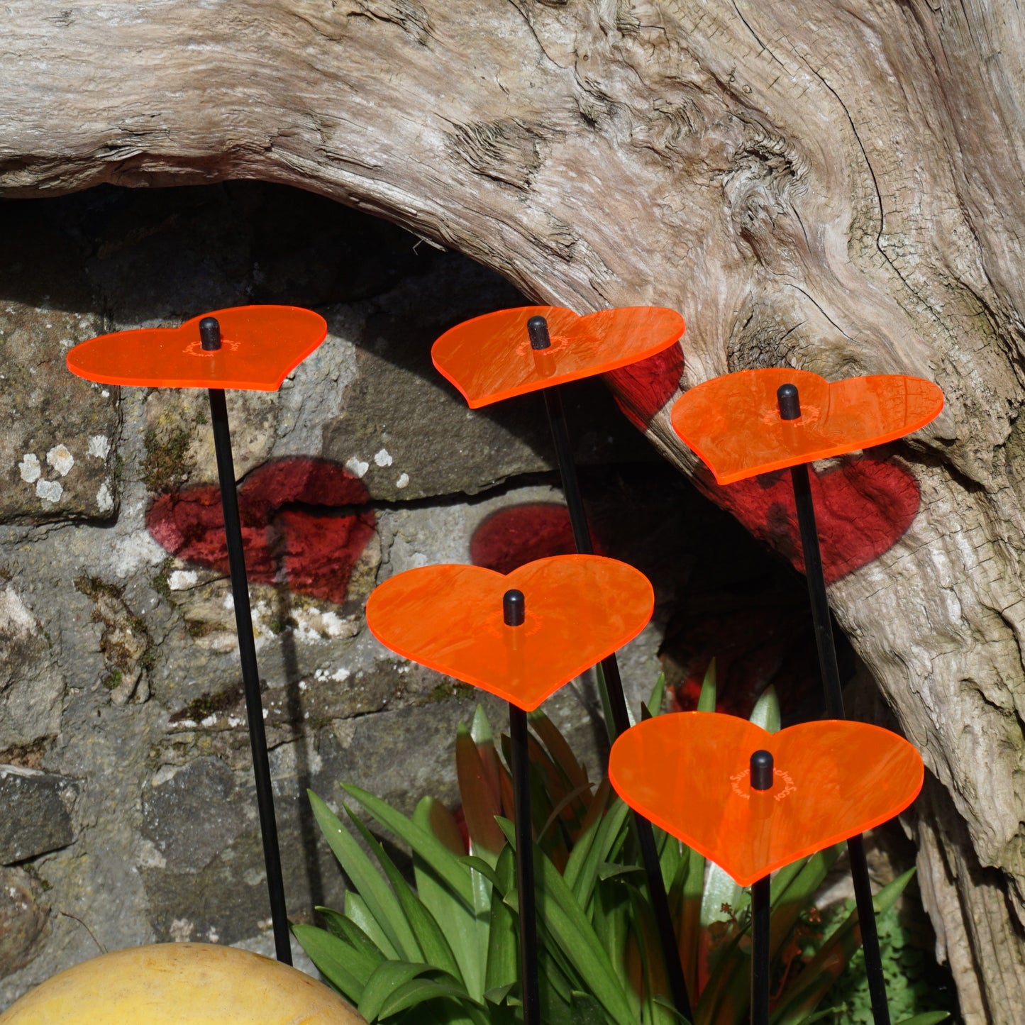 SunCatcher Set of 5: Heart | GLOWS Dawn to Dusk | Colourful Garden Ornament Gift
