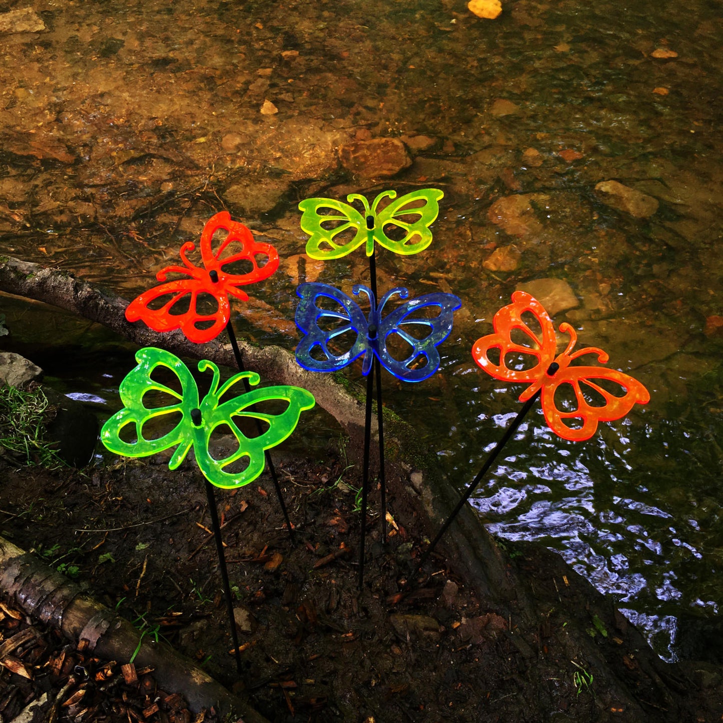 Garden Ornament Butterfly Set of 5 Large Outdoor Glowing Decoration Stake Yard