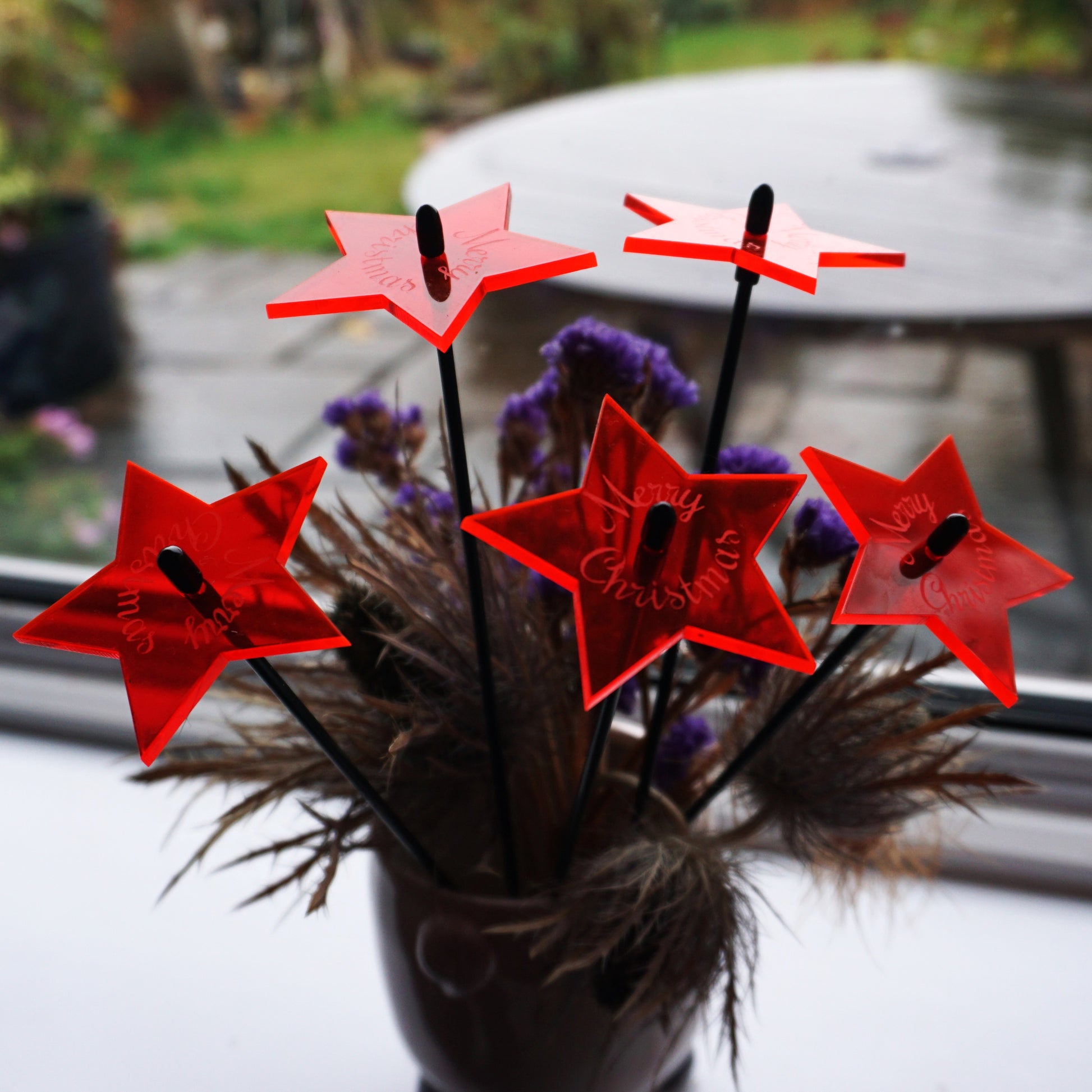 SunCatcher Set of 5 Glowing Stars with Merry Christmas Message Festive Gift