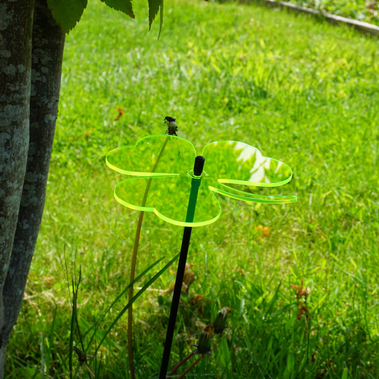 Single SunCatcher Garden Décor Stake 'Shamrock'