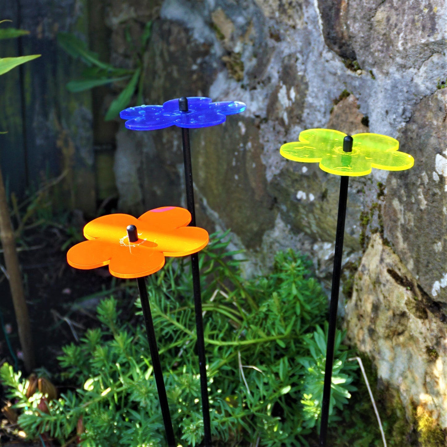 Medium SunCatcher Garden Decor Ornament Set of 3 Blossom in mixed colours packaging