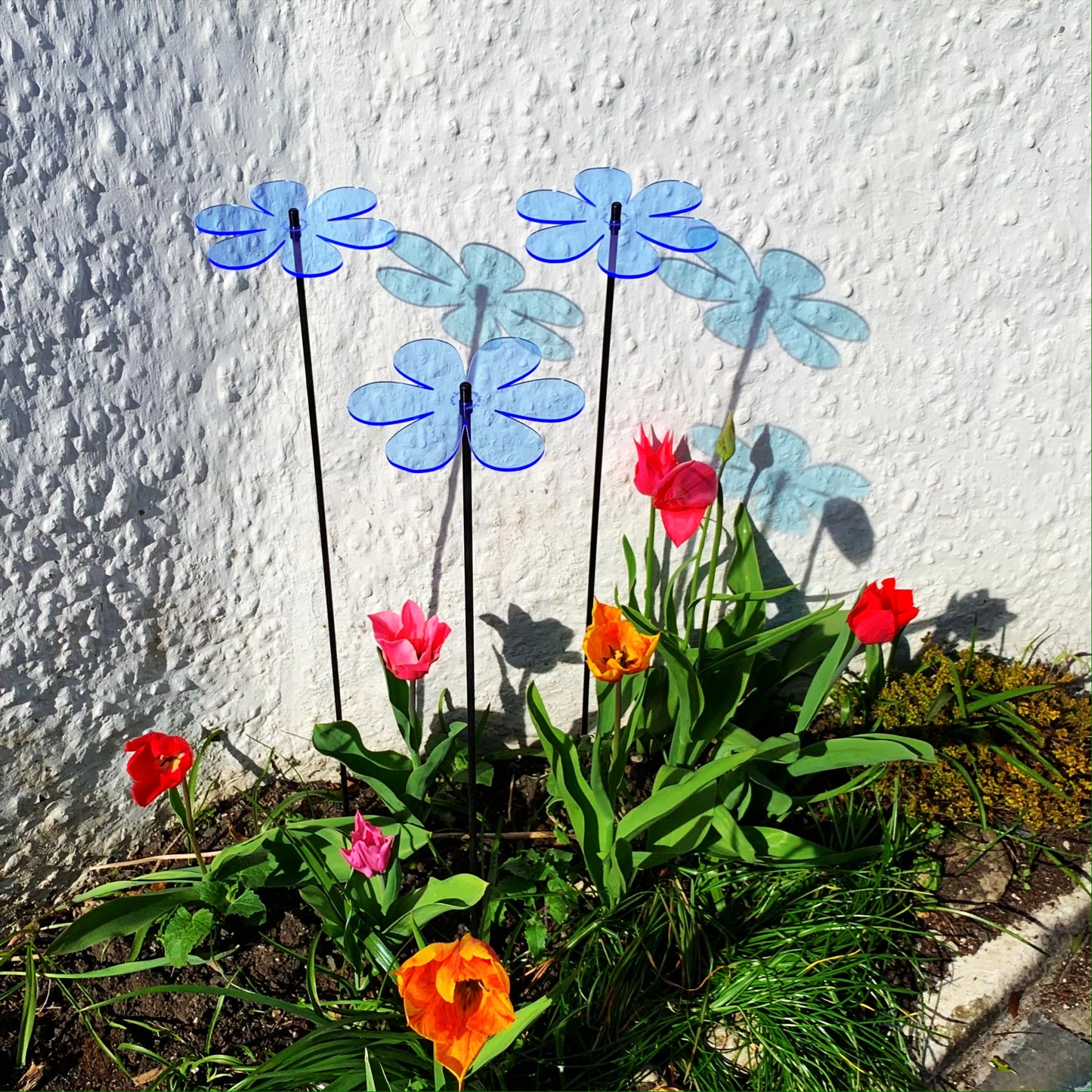 Large SunCatcher Garden Decor Ornament Set of 3 Daisy in blue