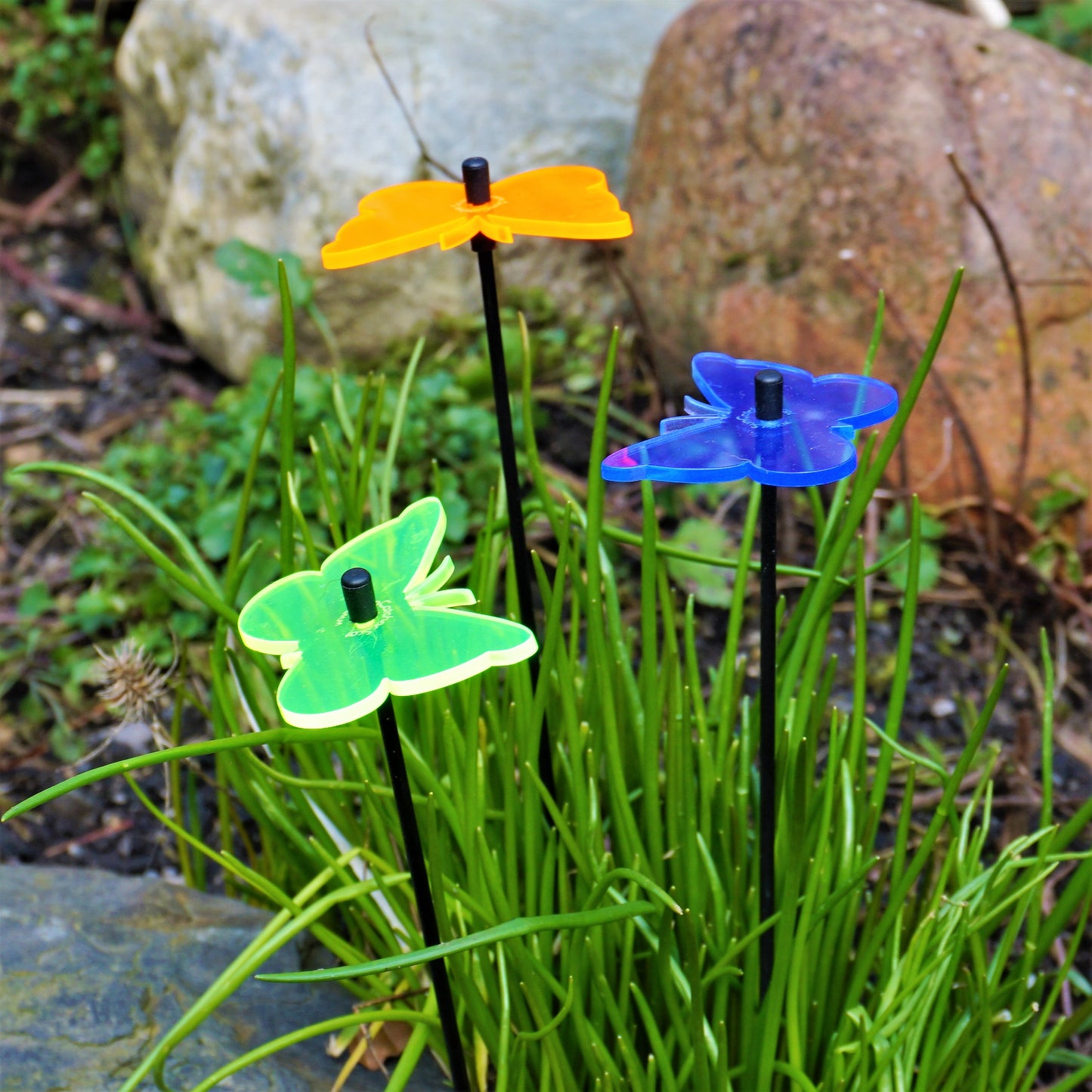 SunCatcher 3 x Butterfly GLOWING FROM DAWN TO DUSK colourful garden ornament