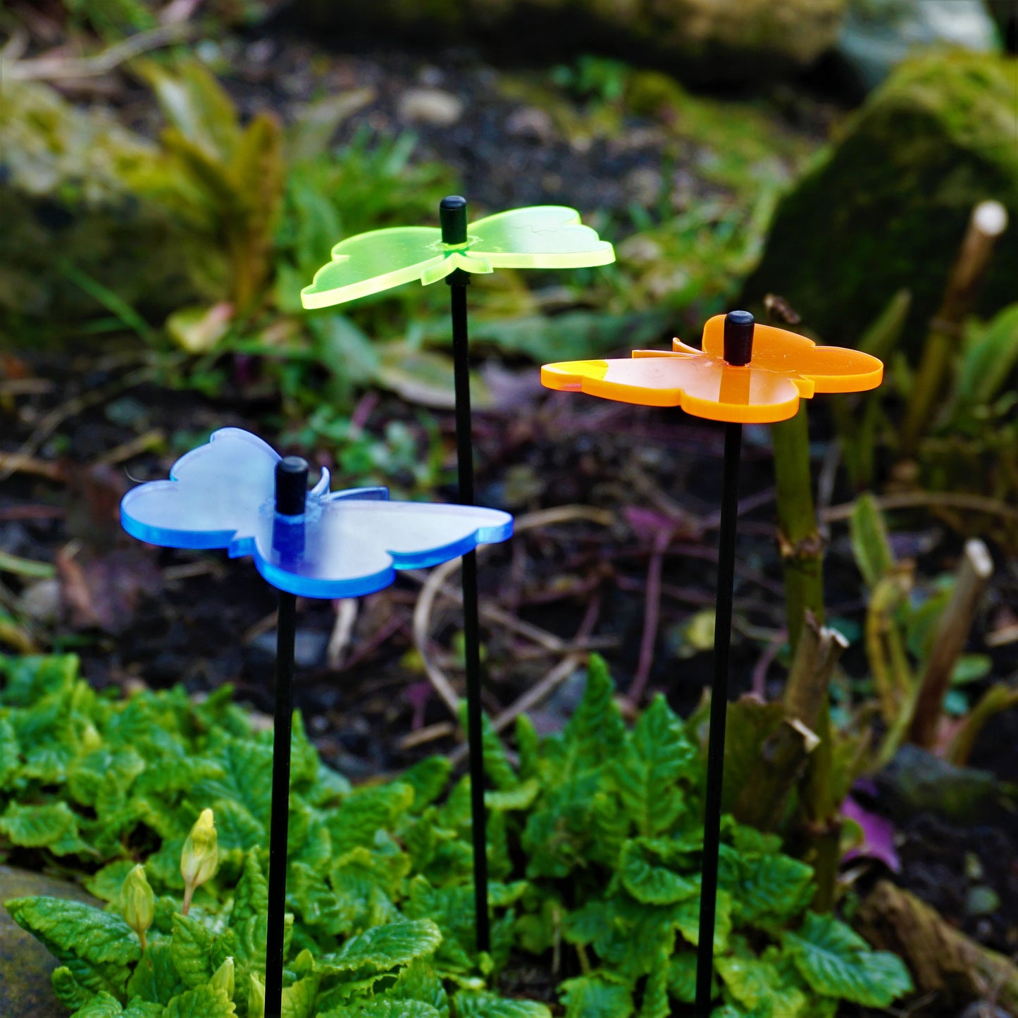 SunCatcher 3 x Butterfly GLOWING FROM DAWN TO DUSK colourful garden ornament