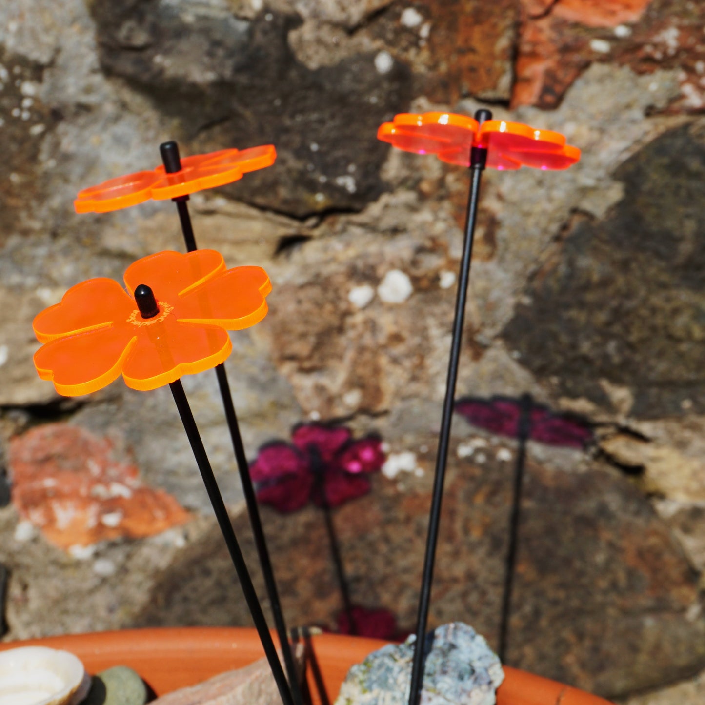 SunCatcher Set of 3: Flower | GLOW AT DUSK AND DAWN | colourful garden ornament