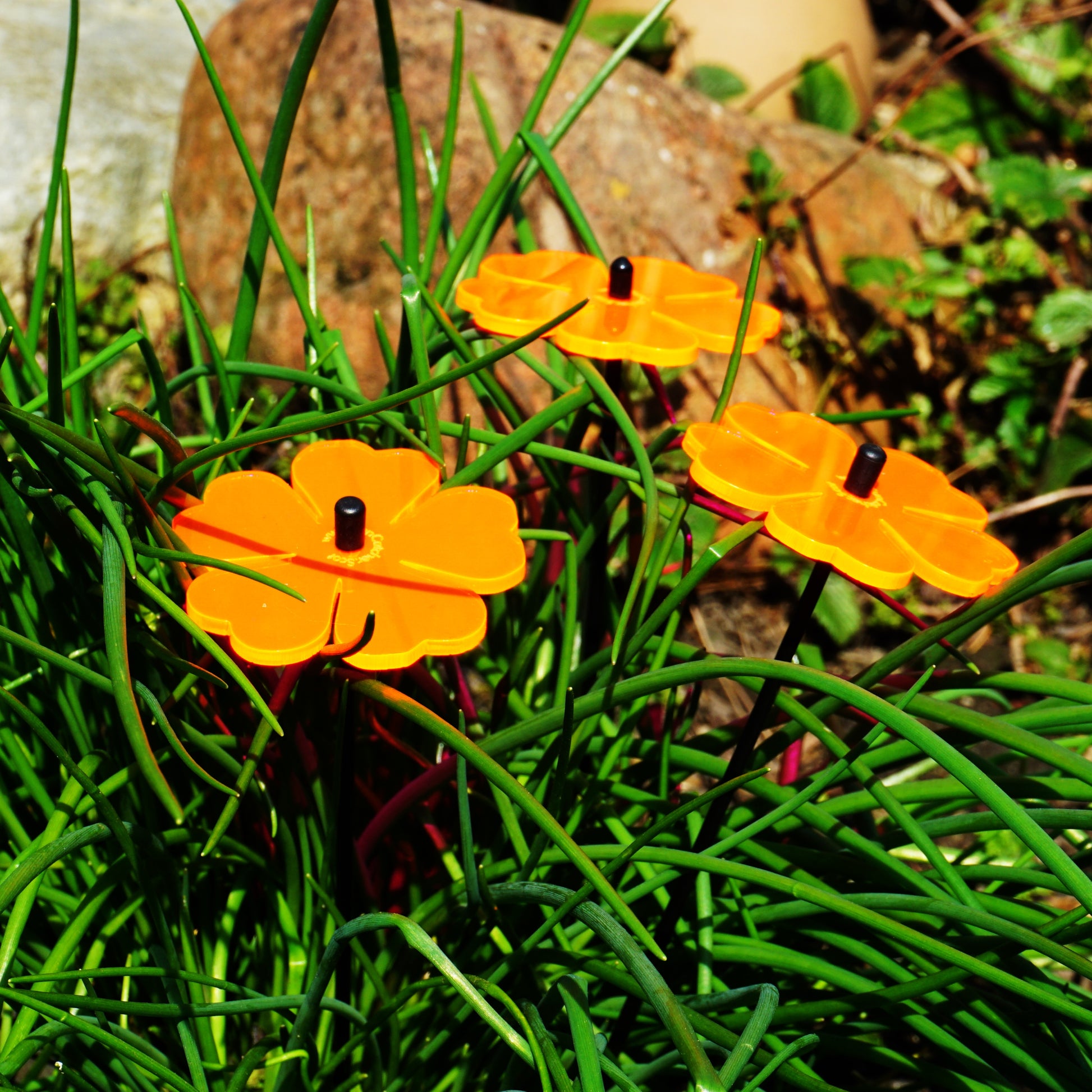 SunCatcher Set of 3: Flower | GLOW AT DUSK AND DAWN | colourful garden ornament