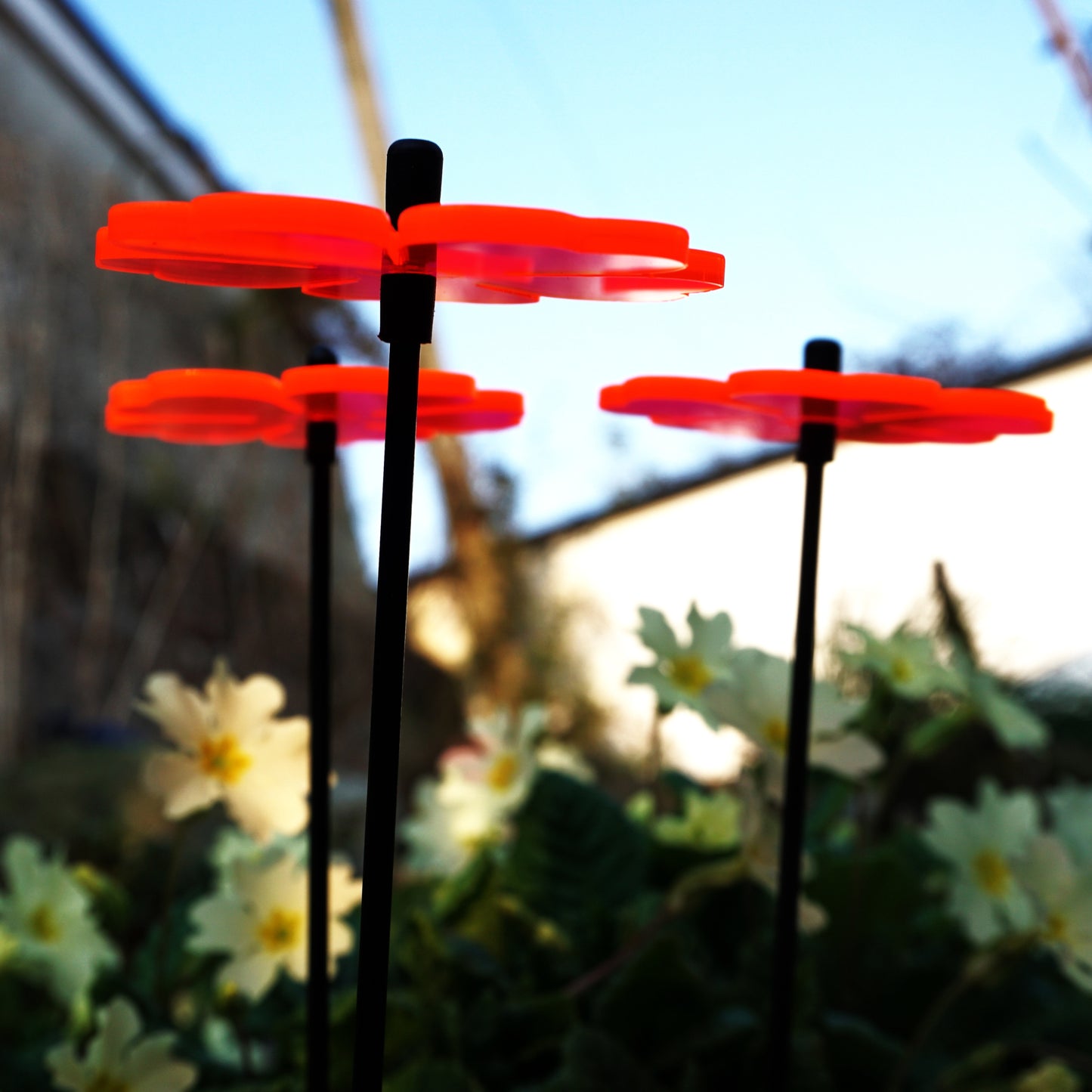 SunCatcher Set of 3: Flower | GLOW AT DUSK AND DAWN | colourful garden ornament