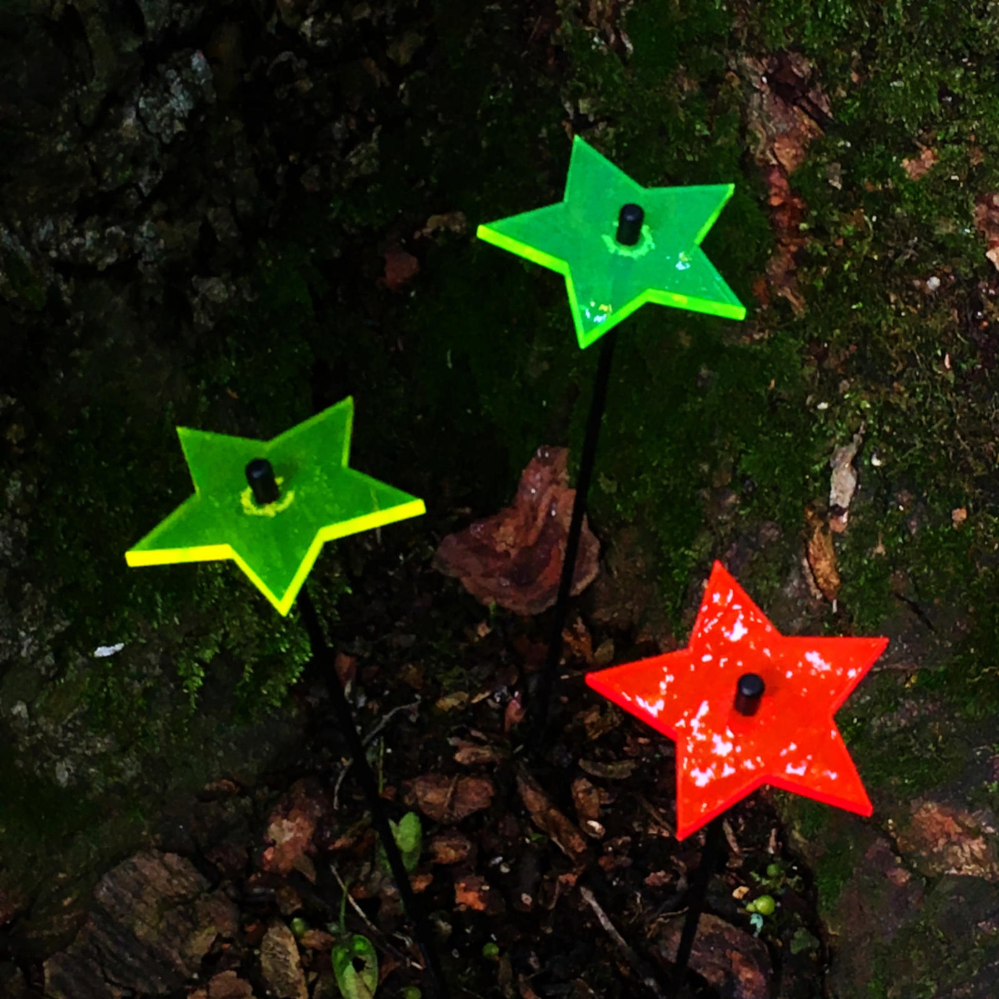 Small SunCatcher Garden Decor Ornament Set of 3 Star in mixed colours