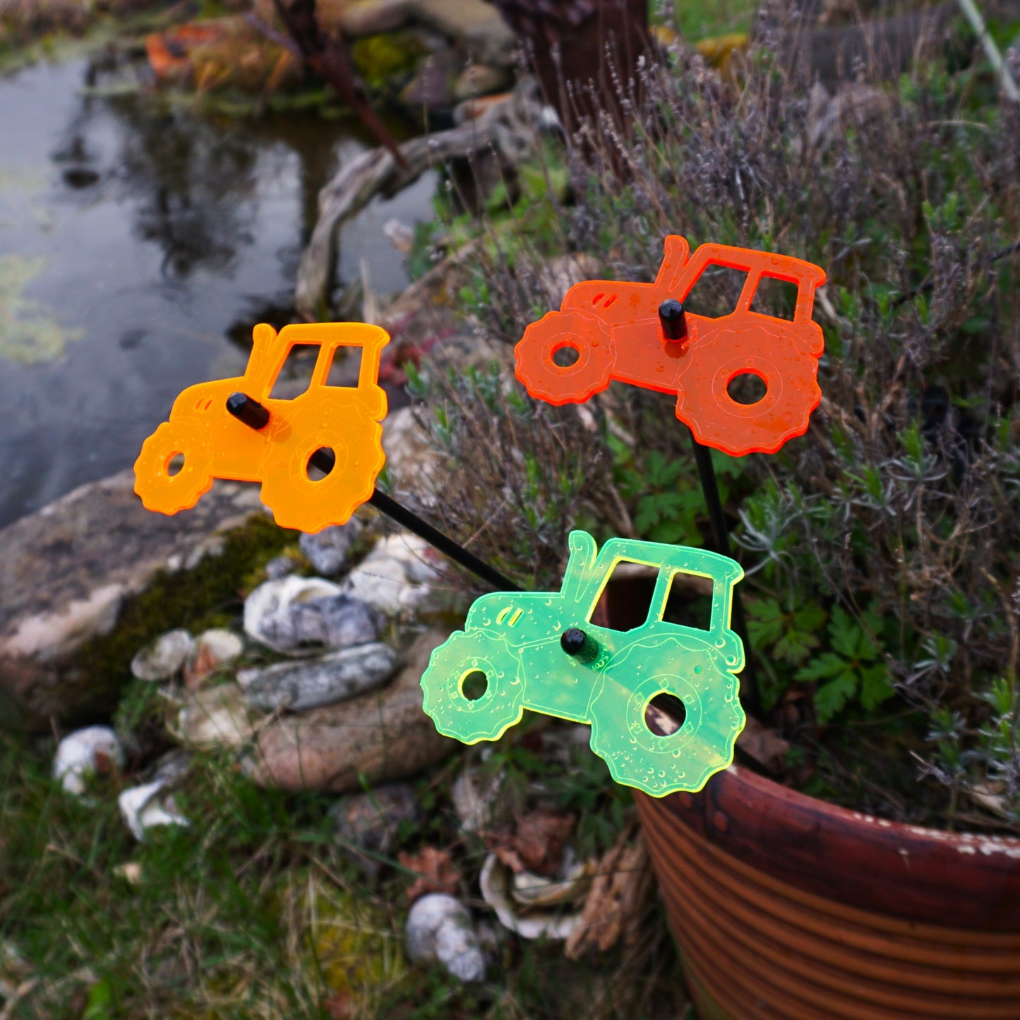 Set of 3 Glowing Medium Tractors SunCatcher Garden Decor Stakes