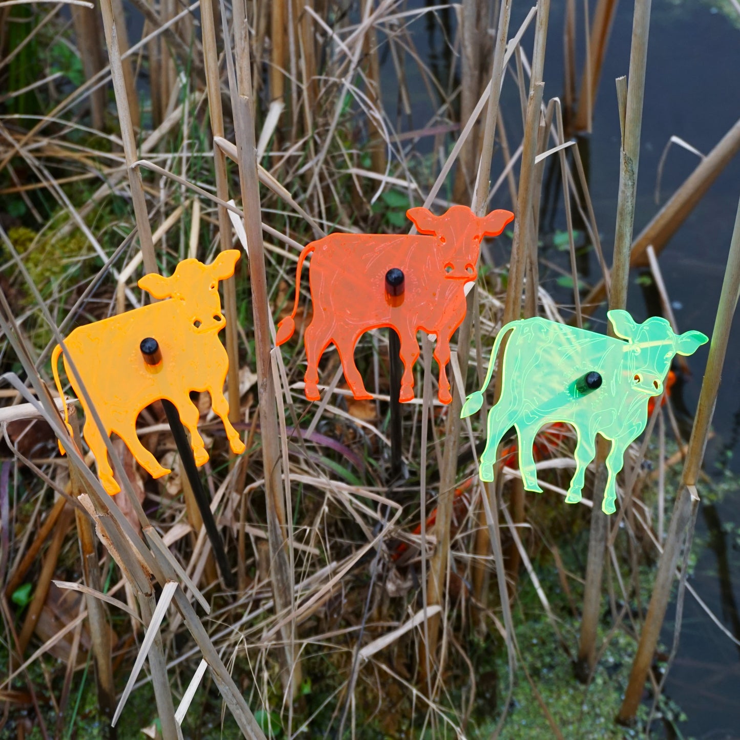 Set of 3 Glowing Medium Cows SunCatcher Garden Decor Stakes