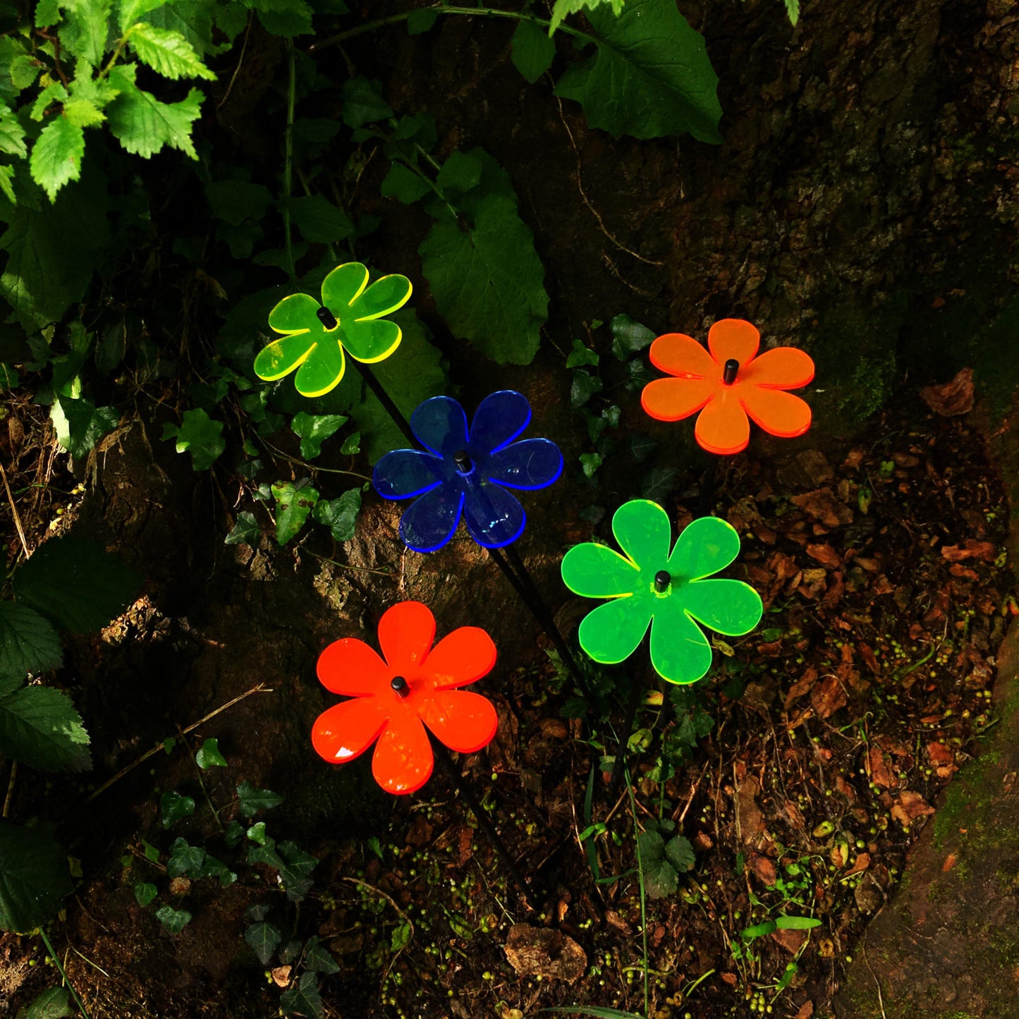 medium SunCatcher Garden Decor Ornament Set of 5 Daisy in mixed colours