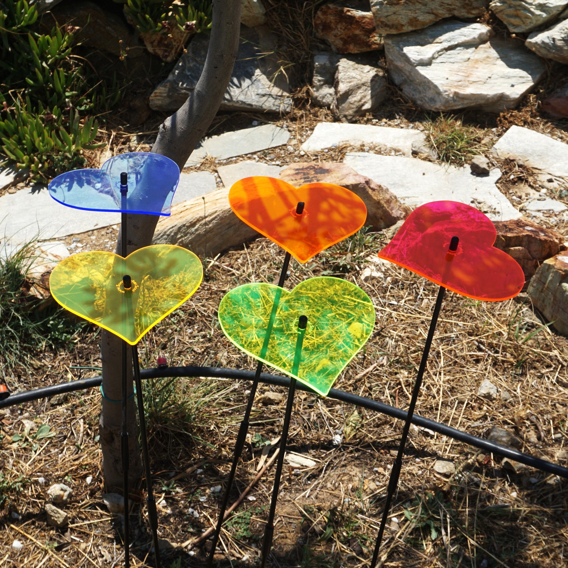 SunCatcher self glowing garden decorations romantic 5x Heart GLOW From DAWN TO DUSK Colourful Garden Ornament Love Gift