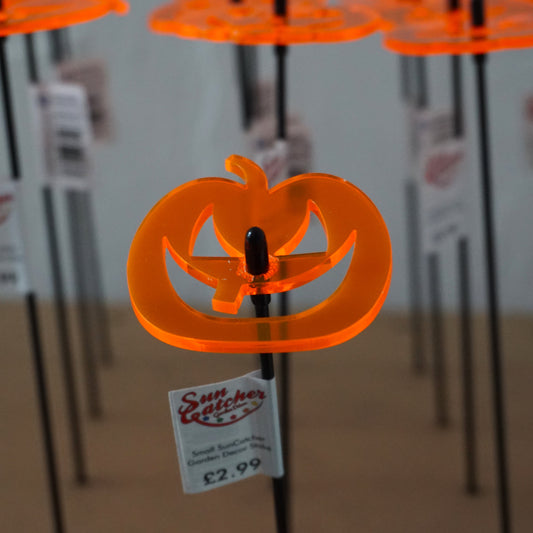 Single SunCatcher Garden Décor Stake One Tooth Pumpkin