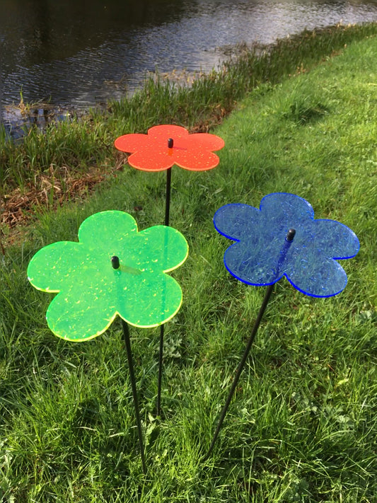 Large Garden Decor Ornaments Set of 3 'Blossoms'