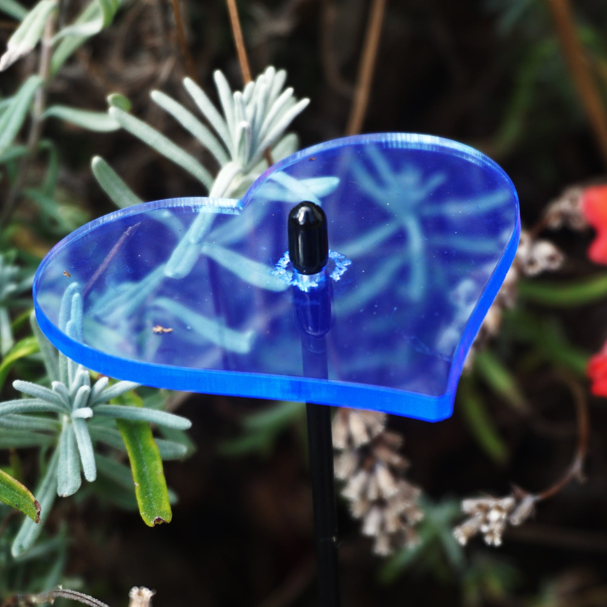 Small SunCatcher Garden Decor Ornament Set of 5 Hearts in yellow