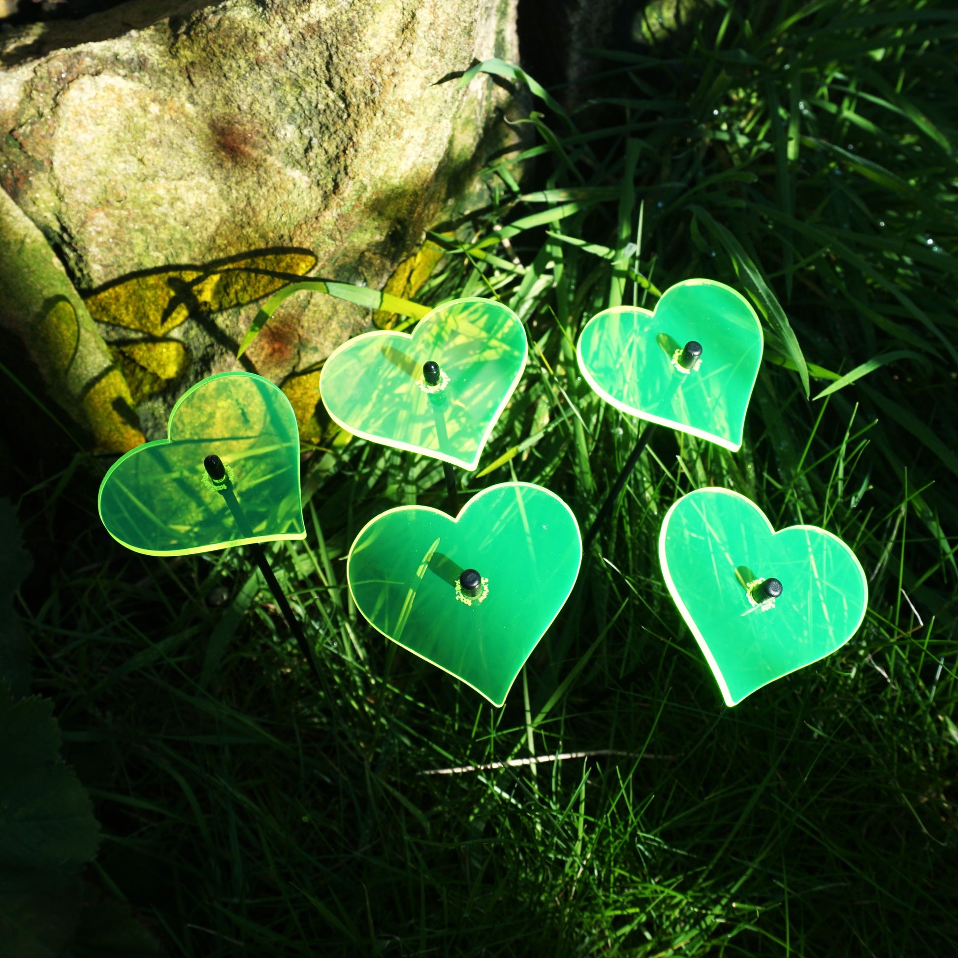 Small SunCatcher Garden Decor Ornament Set of 5 Hearts in yellow