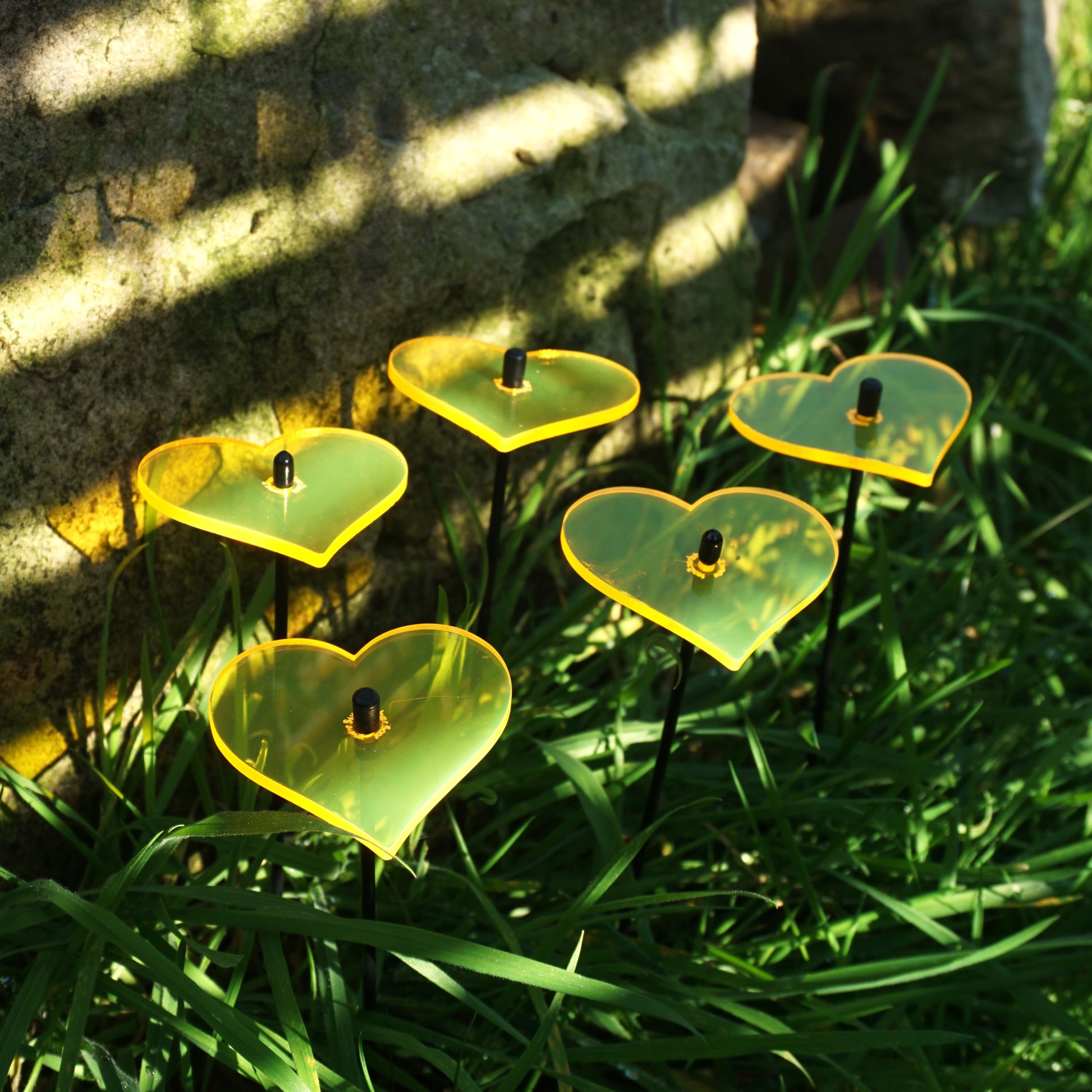 Small SunCatcher Garden Decor Ornament Set of 5 Hearts in yellow